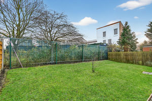 Photo 9- click for photo gallery